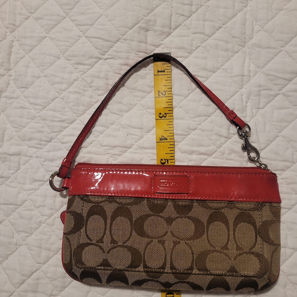 Coach Signature Logo Brown Tan Red Pattern Leather Trim Wristlet Wallet Purse - Picture 7 of 8
